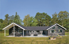 Awesome Home In Frederiksværk With Wifi